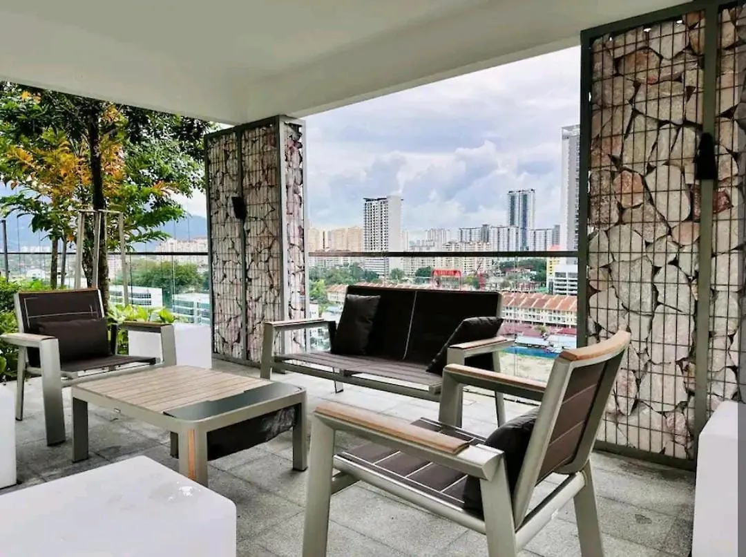 148 Urban Suites Georgetown New Condo City View Infinity Pool 10Pax Jelutong Malásia